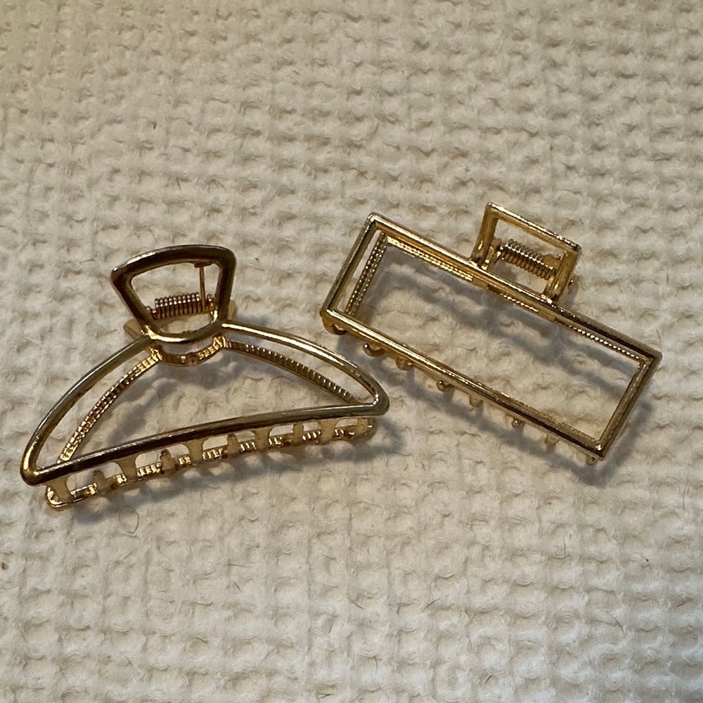 Elegant Gold Hair Clips